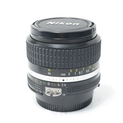 AI Nikkor 24mm f/2.8S