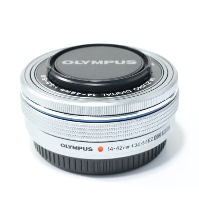 M.ZUIKO DIGITAL ED 14-42mm F3.5-5.6 EZ シルバー