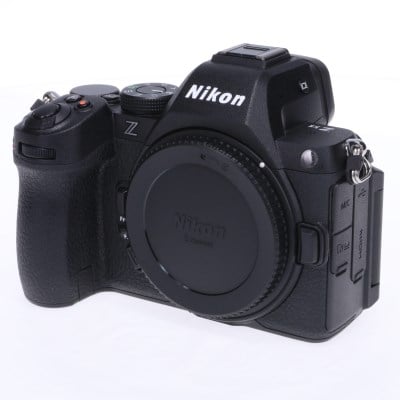 Z5II ボディ