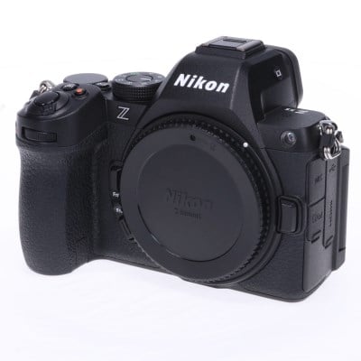 Z5II ボディ