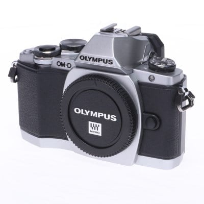 OM-D E-M10 ボディー シルバー