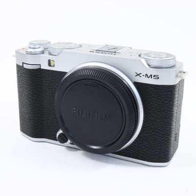 FUJIFILM X-M5 ボディ シルバー