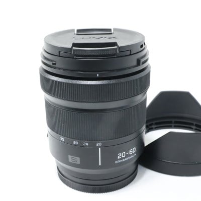 LUMIX S 20-60mm F3.5-5.6 S-R2060