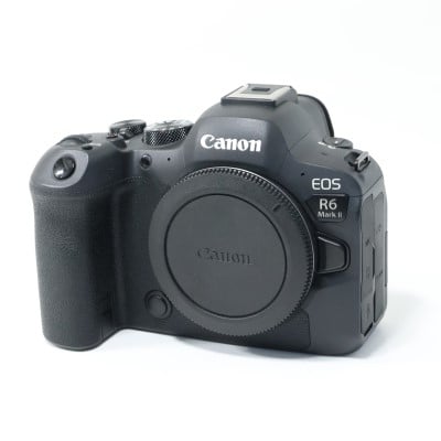 EOS R6 Mark II ボディー