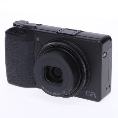 RICOH GR III
