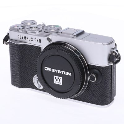 中古 OLYMPUS／OM SYSTEM（オリンパス／オーエムシステム） デジタル