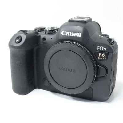 EOS R6 Mark II ボディー