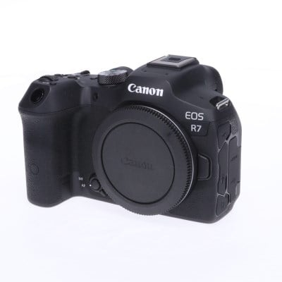 EOS R7 ボディー