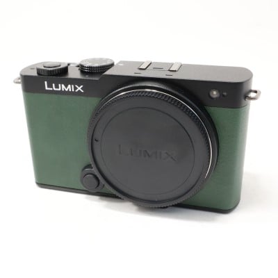 Panasonic LUMIX S9 ボディ ブラック DC-S9-K 中古 C2120172364712