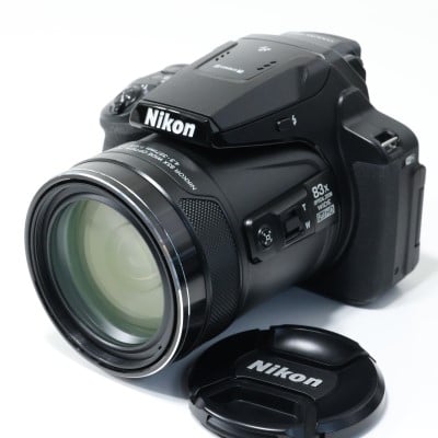 COOLPIX P900