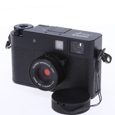 X half (FUJIFILM X-HF1) ブラック