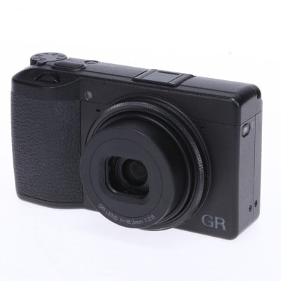 RICOH GR III