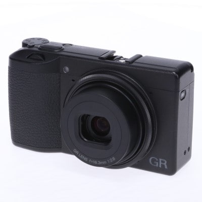 RICOH GR III