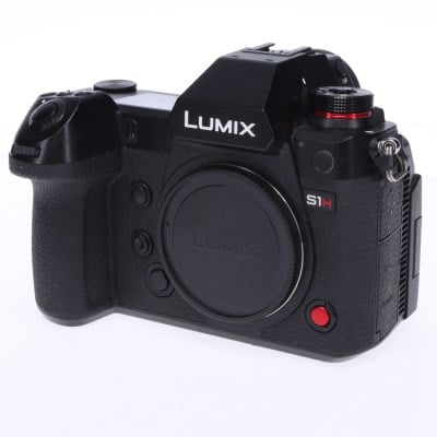 LUMIX S1H ボディ DC-S1H
