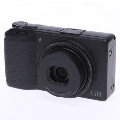 RICOH GR III