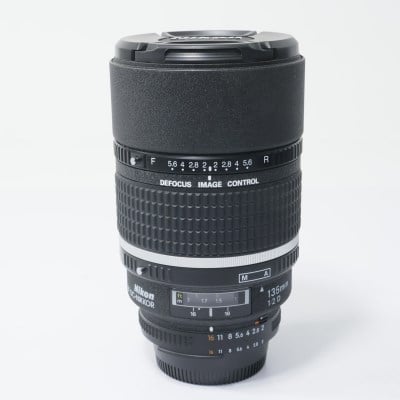 Ai AF DC-Nikkor 135mm f/2D
