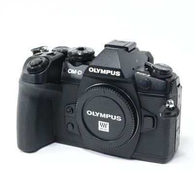 OM-D E-M1 Mark II ボディー