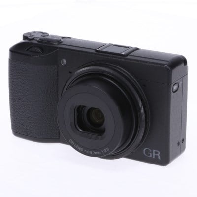 RICOH GR III