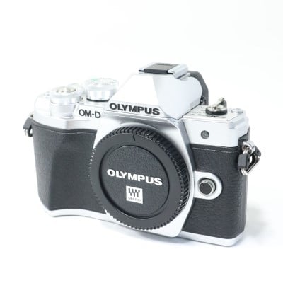 OM-D E-M10 Mark III ボディー シルバー