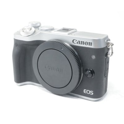 EOS M6 ボディー シルバー