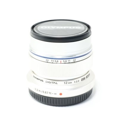 M.ZUIKO DIGITAL ED 12mm F2.0 シルバー