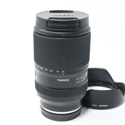 25-200mm F/2.8-5.6 Di III VXD G2 (Model A075S) ソニーEマウント