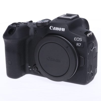 EOS R7 ボディー