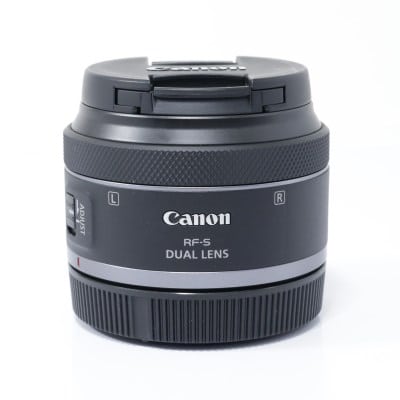 RF-S7.8mm F4 STM DUAL