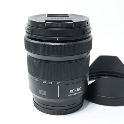 LUMIX S 20-60mm F3.5-5.6 S-R2060
