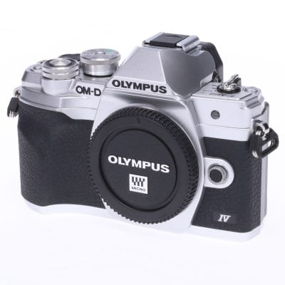 OM-D E-M10 Mark IV ボディー シルバー