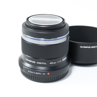 M.ZUIKO DIGITAL 45mm F1.8 ブラック