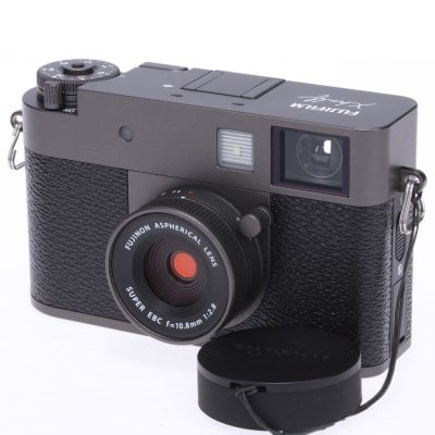 X half (FUJIFILM X-HF1) チャコールシルバー