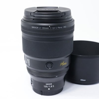 NIKKOR Z 135mm f/1.8 S Plena