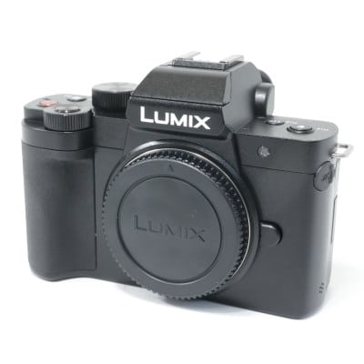 LUMIX G100D ボディ DC-G100D