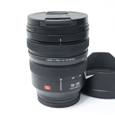 LUMIX S PRO 16-35mm F4 S-R1635