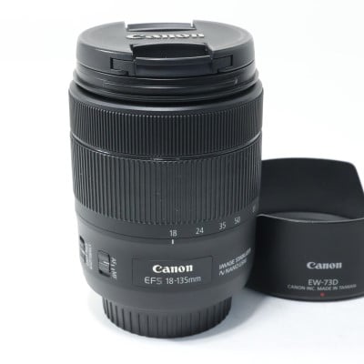 EF-S 18-135mm F3.5-5.6 IS USM