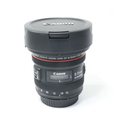 EF8-15mm F4L フィッシュアイ USM