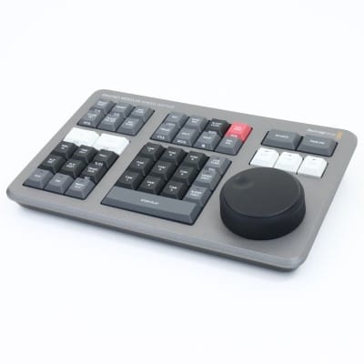 DV/RES/BBPNLMLEKA [DaVinci Resolve Speed Editor]