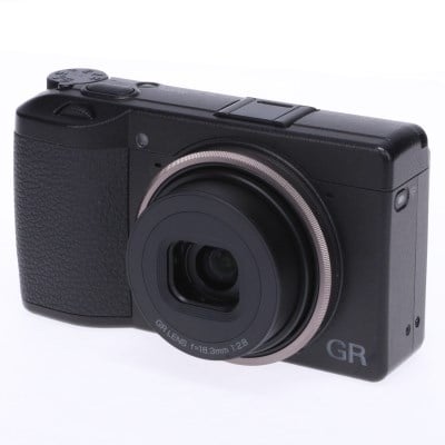 RICOH GR III