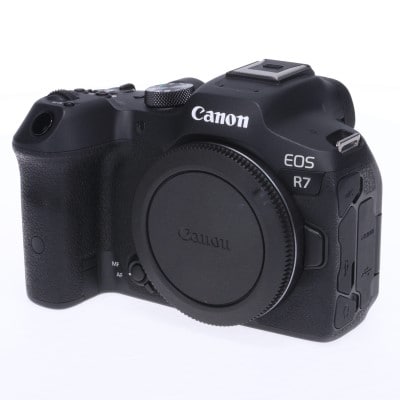 EOS R7 ボディー