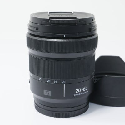 LUMIX S 20-60mm F3.5-5.6 S-R2060