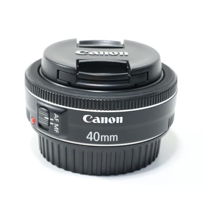 EF 40mm F2.8 STM ブラック