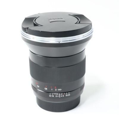 Distagon T* 2.8/21 ZE