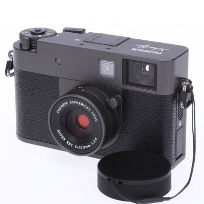 X half (FUJIFILM X-HF1) チャコールシルバー