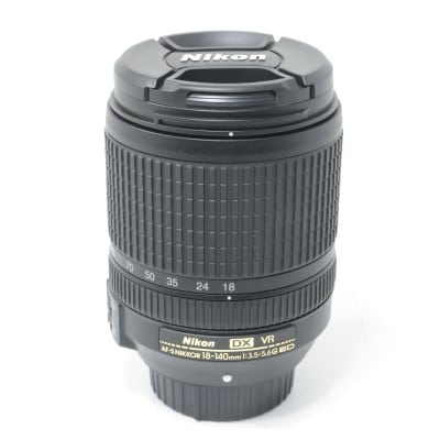 AF-S DX NIKKOR 18-140mm f/3.5-5.6G ED VR