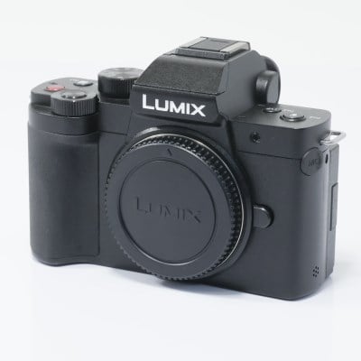 LUMIX G100D ボディ DC-G100D