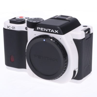 PENTAX K-01 ボディ ホワイト/ブラック