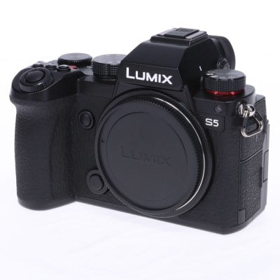 LUMIX S5 ボディ DC-S5