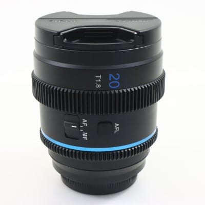 オートフォーカスアナモルフィックレンズ T1.8 S35 20mm L/ブルー 20AF133X-LB-JP