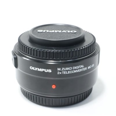 M.ZUIKO DIGITAL 2x Teleconverter MC-20